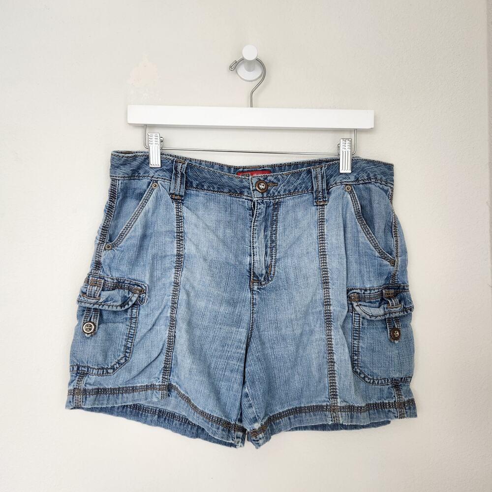 Vintage Y2K Mid Wash Denim Cargo Shorts Mid Rise Relaxed Fit Faded Glory 8